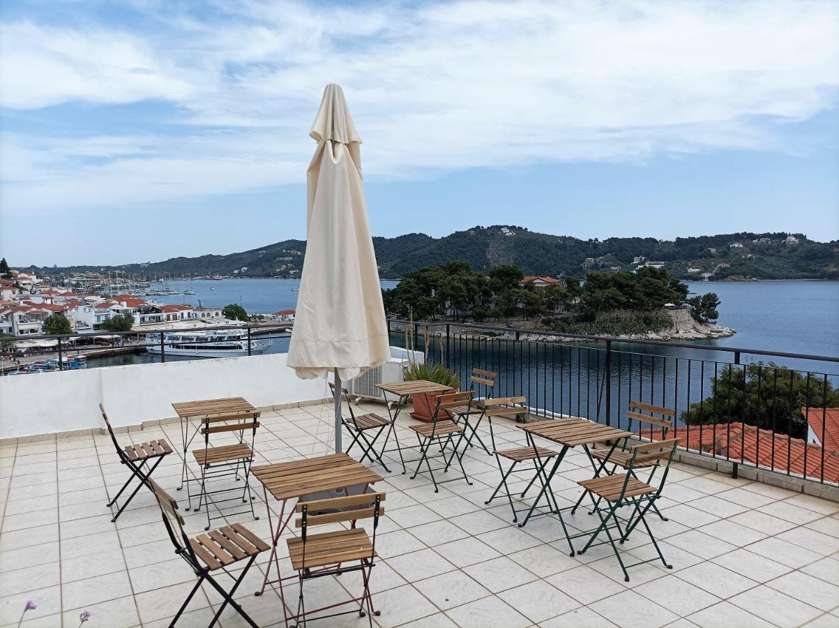 Argo Pension Skiathos Town Bagian luar foto