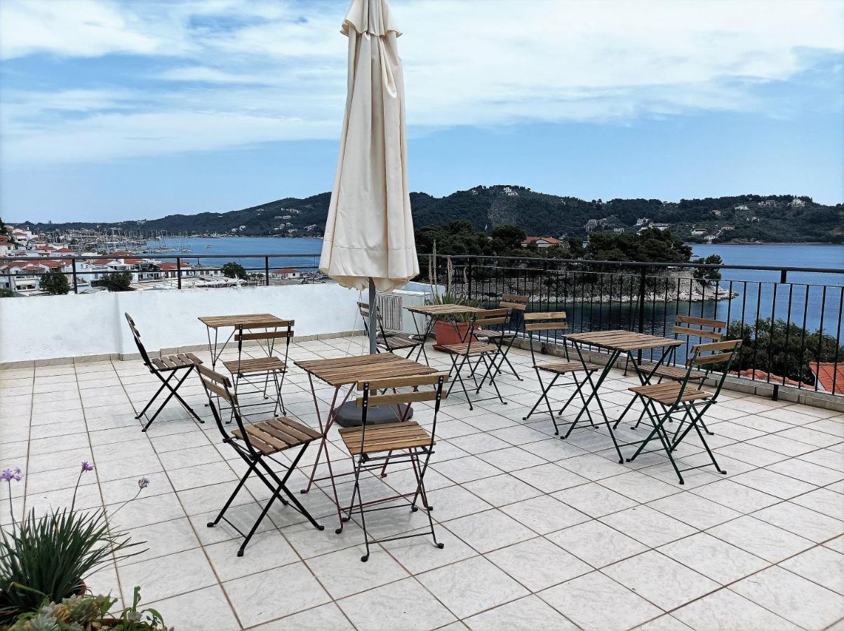 Argo Pension Skiathos Town Bagian luar foto