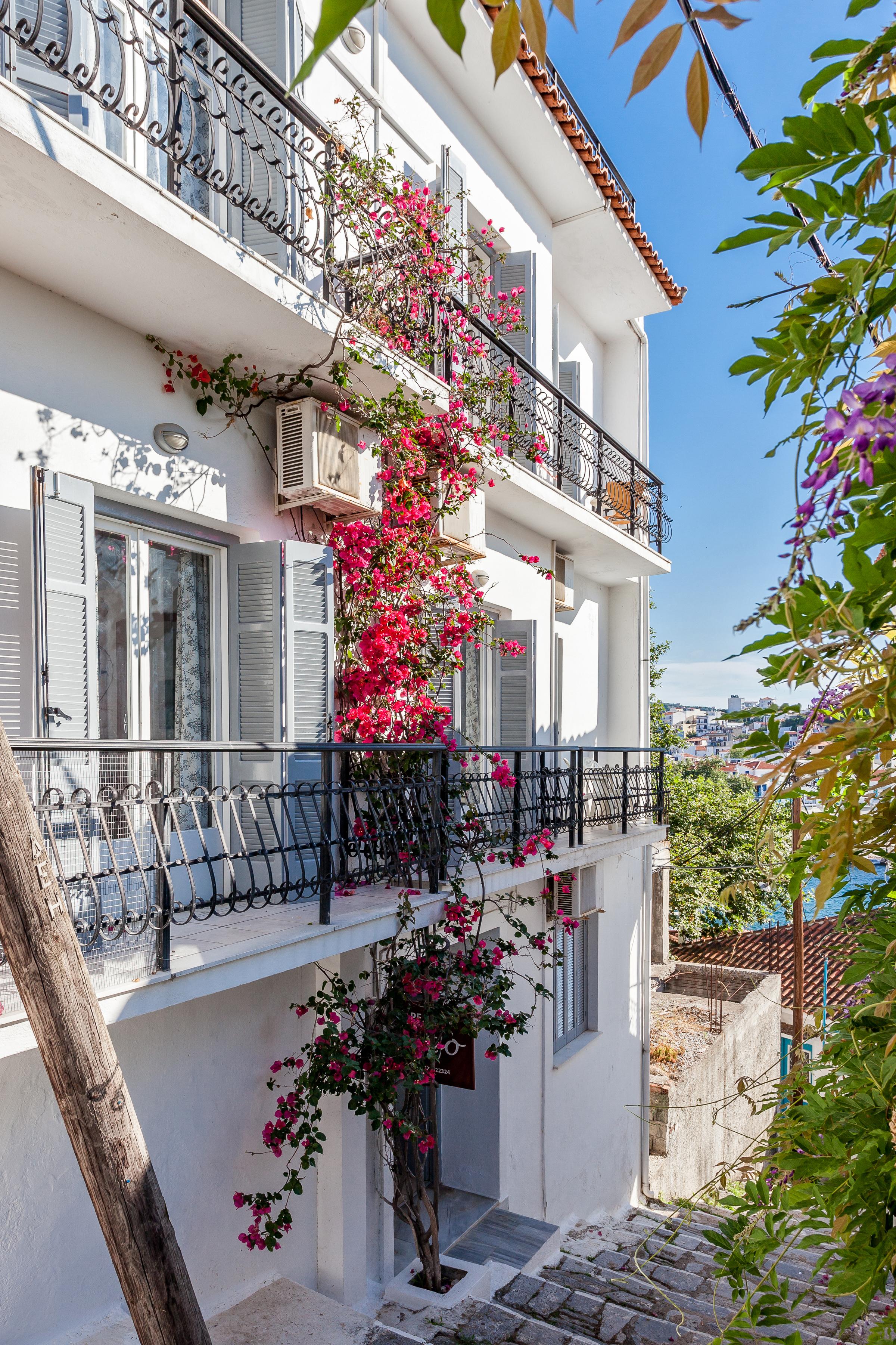 Argo Pension Skiathos Town Bagian luar foto